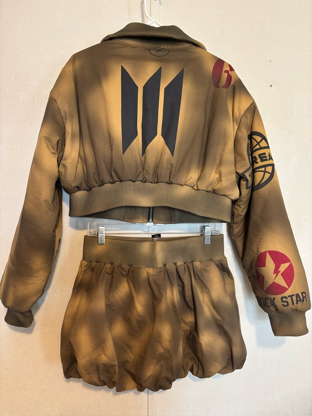 Fashion Nova | Brown Graphic Puffer Jacket and Skirt Set | Size Large - Picture 6 of 7